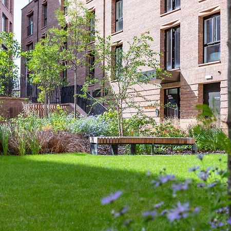 Luxury 2 Bedroom Apartment With Free Parking In The Heart Of York Exterior photo